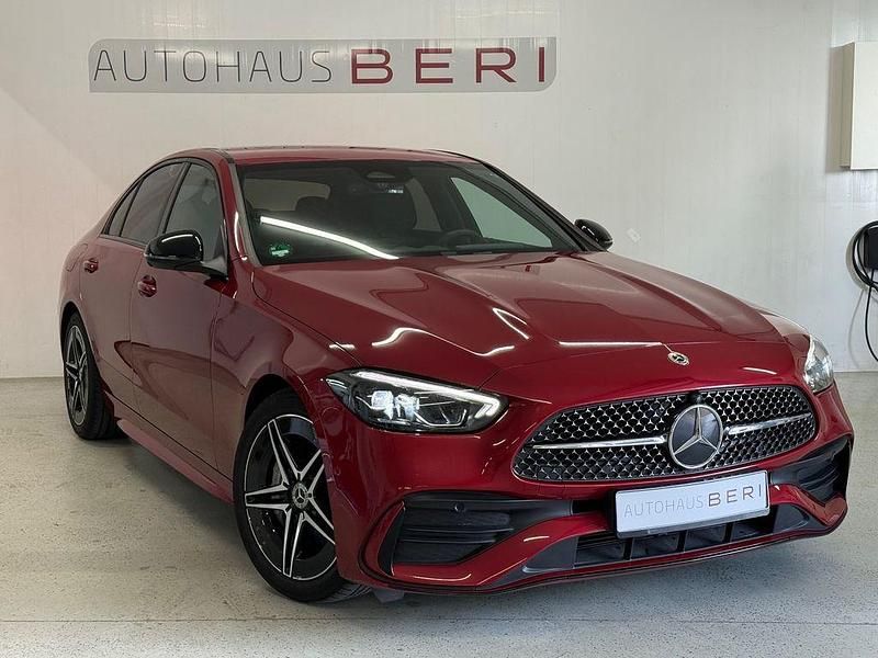 Rot Gebraucht 2024 Mercedes C180 AMG Limousine | 37.999 € (Fairer Preis) - Bild 1/4