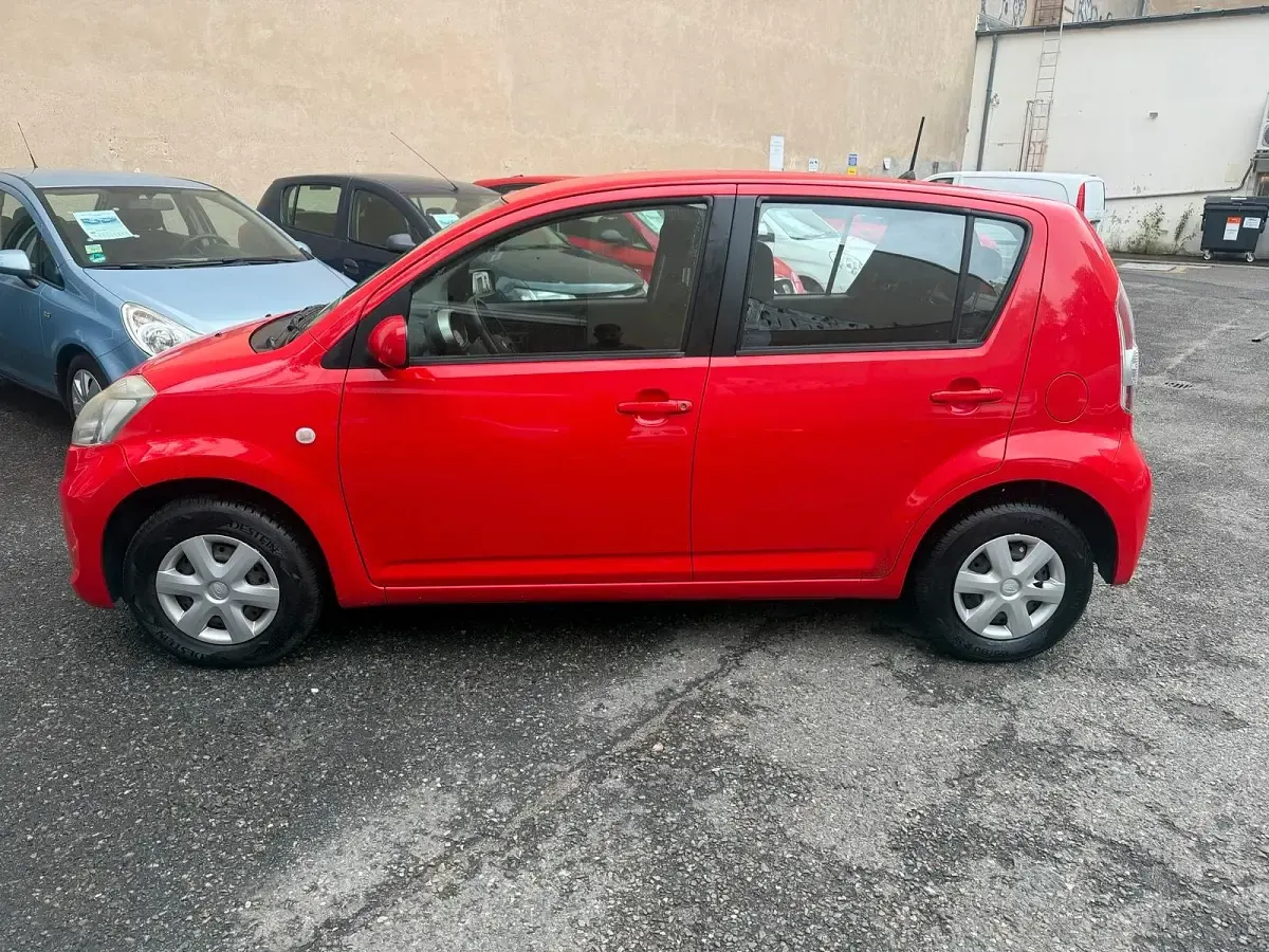 Gebraucht Subaru Justy 70 PS (51 kW) 2009 Rot Kleinwagen