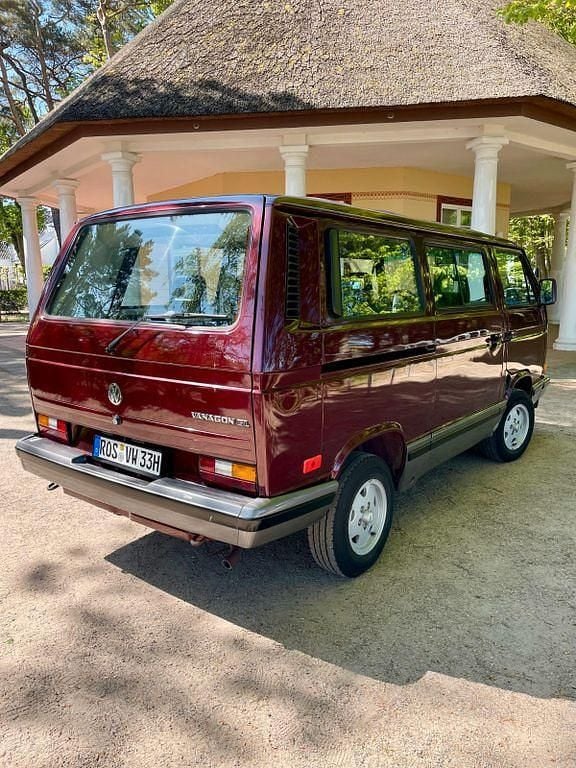 Gebraucht VW Multivan 95 PS (69 kW) 1990 Rot Van / Kleinbus