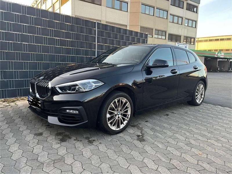 Gebraucht 2020 BMW 118 Advantage Kleinwagen | 17.900 € (Fairer Preis) - Bild 1/4