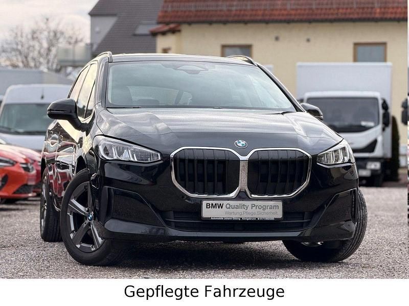 Gebraucht BMW 220 Active Tourer Performance 170 PS (125 kW) 2025 Schwarz Van / Kleinbus
