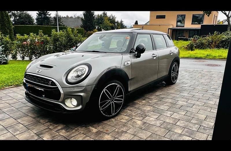 Andere farben Gebraucht 2017 Mini Cooper Clubman Kombi | 14.850 € (Fairer Preis) - Bild 1/4