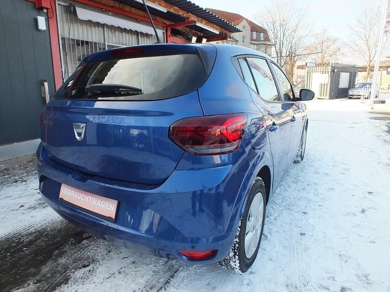 Gebraucht Dacia Sandero 67 PS (49 kW) 2022 Blau Limousine