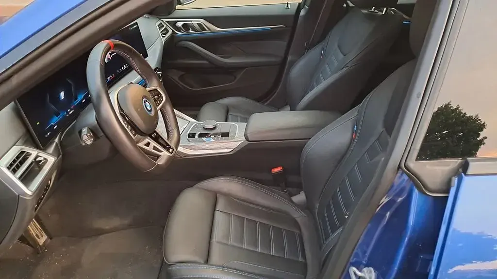 Gebraucht BMW i4 Sport Line 400 kW (544 PS) 2025 Blau Limousine