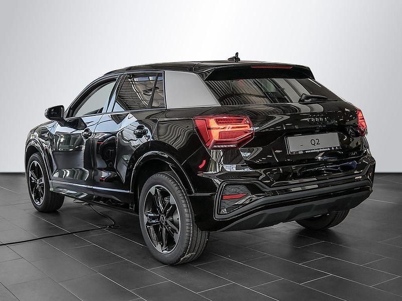 Gebraucht Audi Q2 S-Line 150 PS (110 kW) 2025 Schwarz SUV