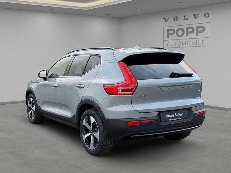Gebraucht Volvo XC40 Plus 197 PS (144 kW) 2025 Vapour grey SUV