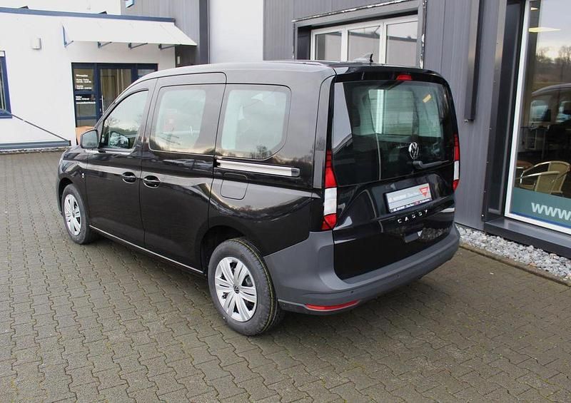 Neu VW Caddy Basis 116 PS (85 kW) 2026 Schwarz Van / Kleinbus