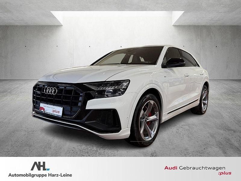 Weiß Gebraucht 2021 Audi Q8 S-Line SUV | 61.440 € (Etwas zu teuer) - Bild 1/4
