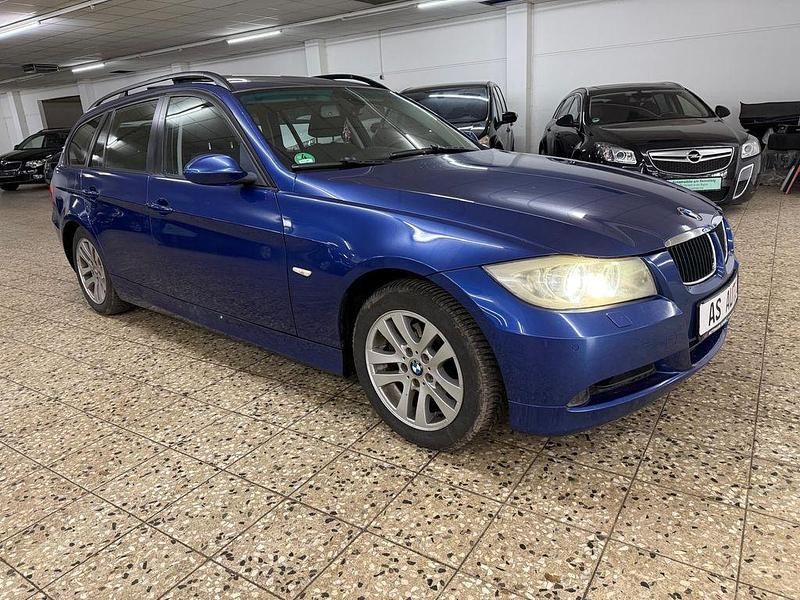 Gebraucht BMW 320 Advantage 163 PS (119 kW) 2007 Blau Kombi