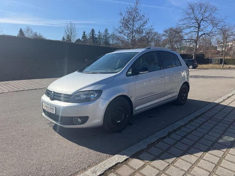 Silber Gebraucht 2011 VW Golf Plus Style Van / Kleinbus | 4.899 € - Bild 1/4