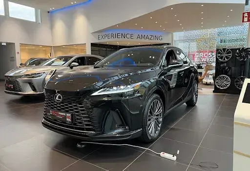 Neu Lexus RX450h+ Luxury Line 292 PS (214 kW) 2026 Schwarz SUV