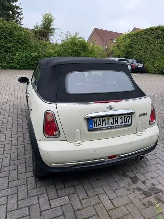 Gebraucht Mini Cooper Cabriolet 116 PS (85 kW) 2008 Weiß Cabrio