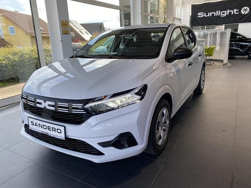 Neu 2025 Dacia Sandero Essentiel Kleinwagen | 14.980 € (Superpreis) - Bild 1/4
