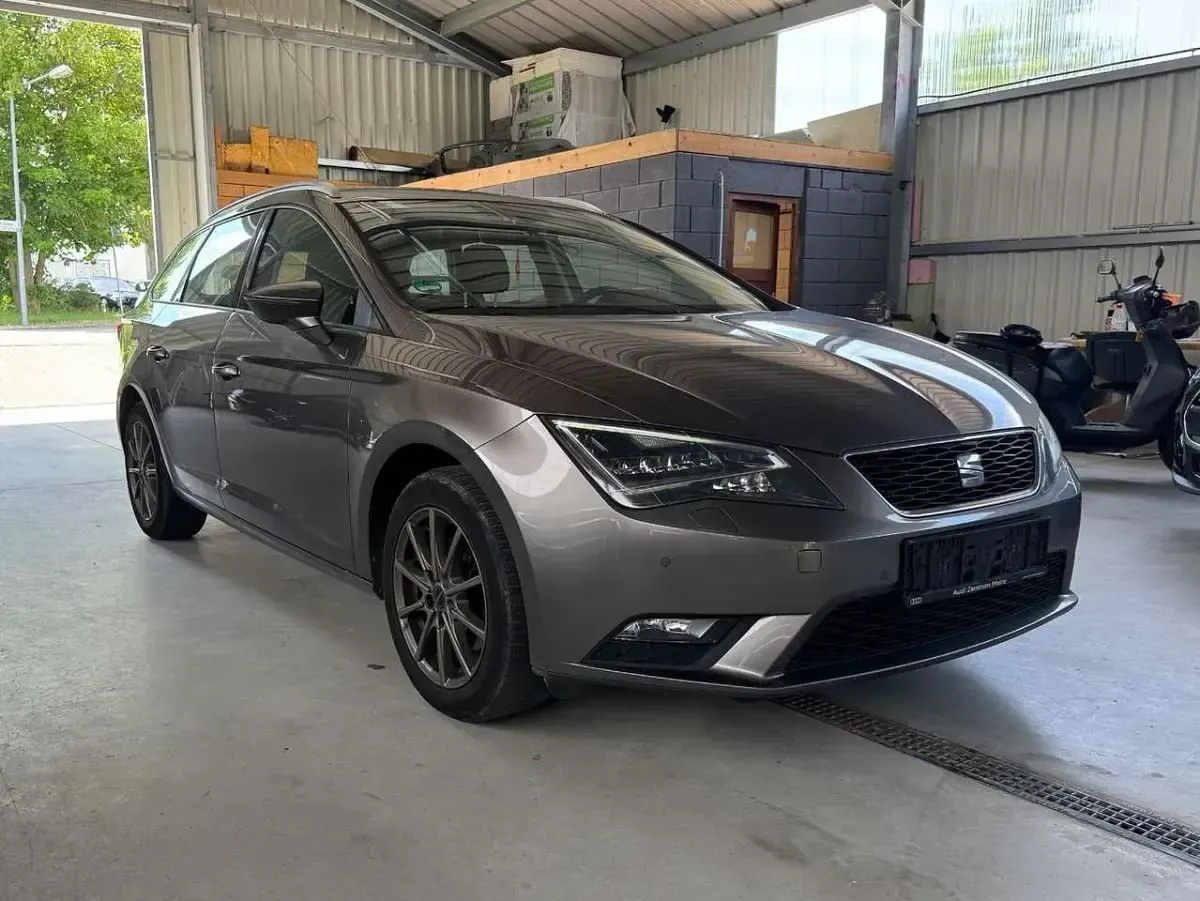 Gebraucht Seat Leon ST Style 125 PS (91 kW) 2016 Grau Kombi
