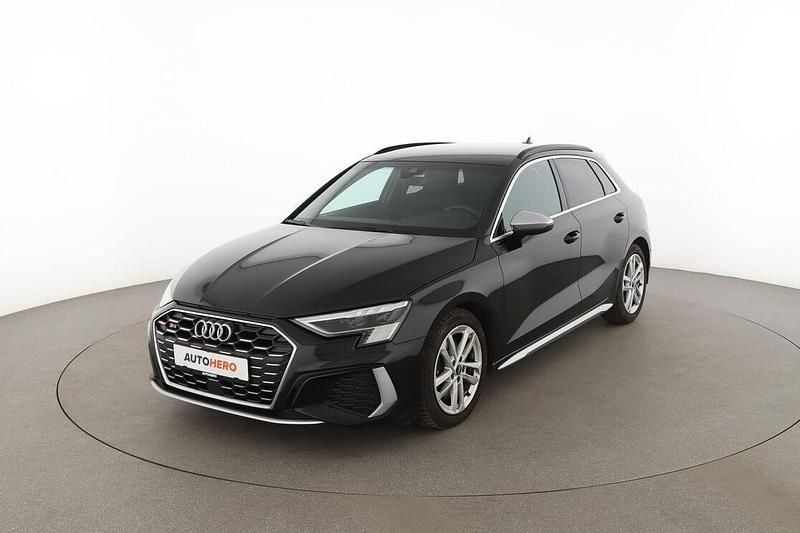 Schwarz Gebraucht 2020 Audi S3 Ambiente Limousine | 31.140 € (Guter Preis) - Bild 1/3