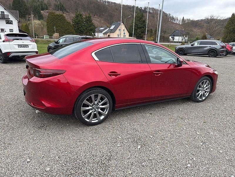 Gebraucht Mazda 3 Selection 179 PS (131 kW) 2019 Soul red crystal Limousine