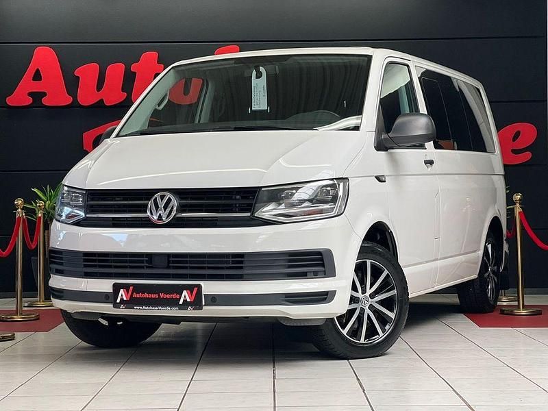 Second-hand VW Multivan 150 CP (110 kW) 2016 Alb Monovolum