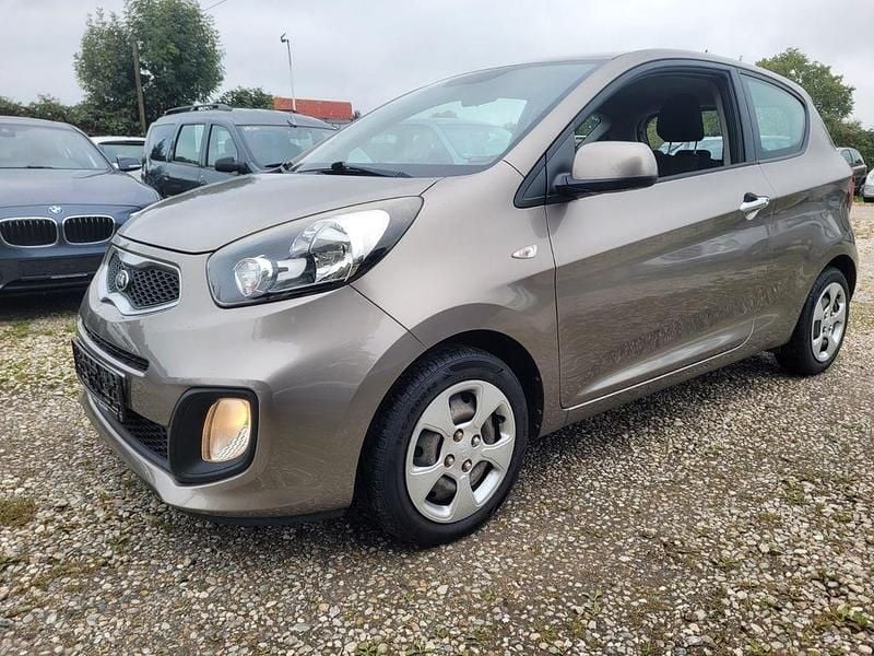 Second-hand Kia Picanto 69 CP (50 kW) 2014 Argintiu Hatchback