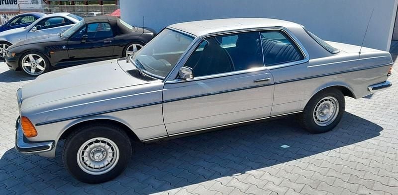 Silber Gebraucht 1980 Mercedes 280 Coupé | 8.000 € - Bild 1/4