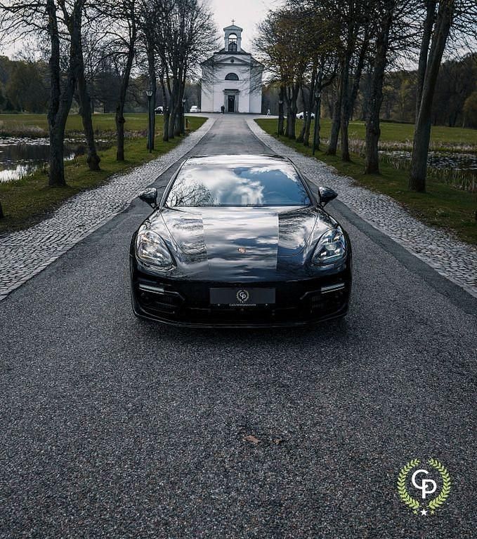 Gebraucht Porsche Panamera 680 PS (500 kW) 2018 Schwarz Kleinwagen
