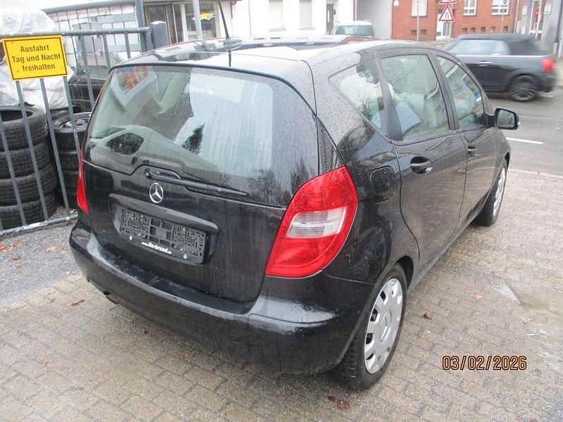 Gebraucht Mercedes A160 95 PS (69 kW) 2009 Schwarz Limousine
