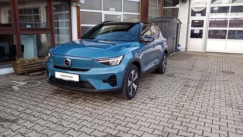 Gebraucht Volvo XC40 Plus 169 kW (231 PS) 2022 Blau SUV