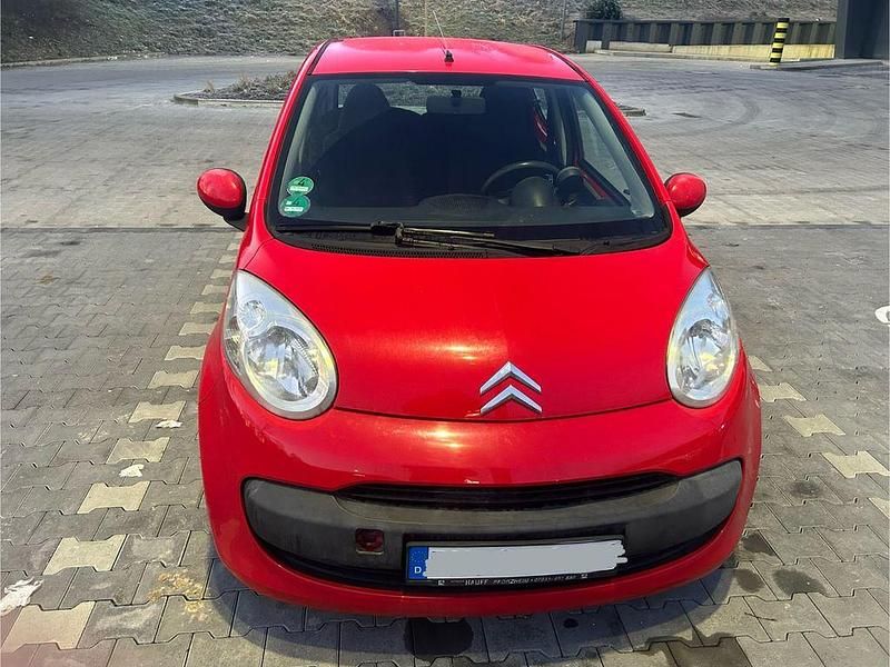Rot Gebraucht 2007 Citroën C1 Style Kleinwagen | 1.800 € (Fairer Preis) - Bild 1/4