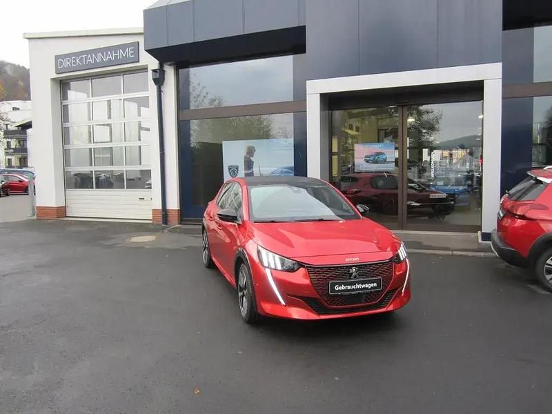 Elixir rot Gebraucht 2020 Peugeot e-208 GT Kleinwagen | 19.990 € (Teuer) - Bild 1/4
