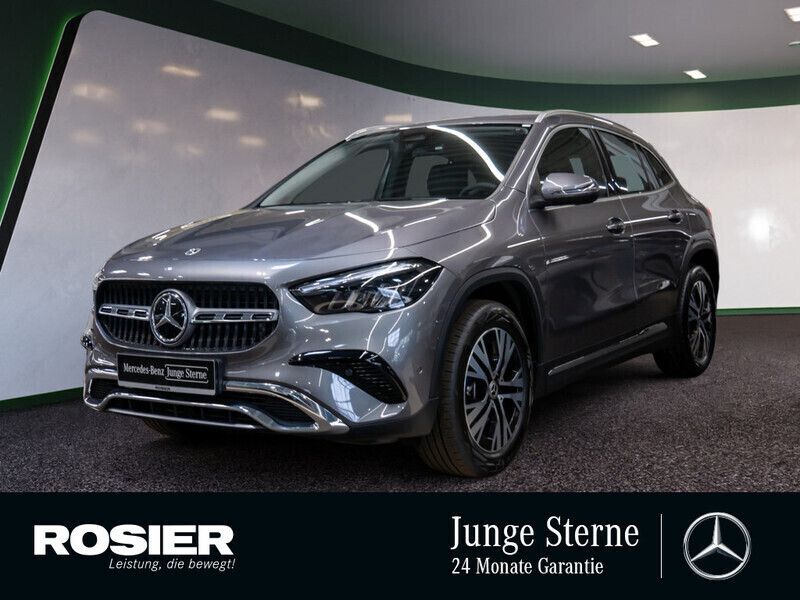 Grau / mountaingrau Gebraucht 2024 Mercedes GLA180 Progressive SUV | 40.490 € (Etwas zu teuer) - Bild 1/4