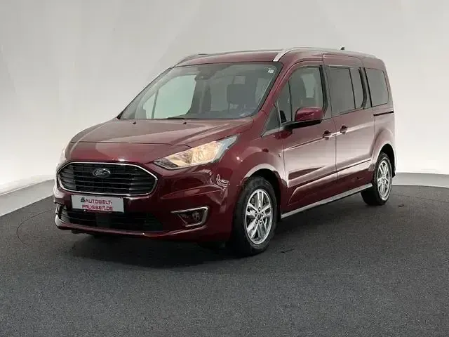 Gebraucht Ford Tourneo Titanium 120 PS (88 kW) 2019 Rot Van / Kleinbus