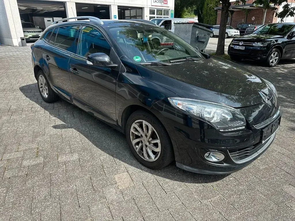 Gebraucht Renault Mégane 110 PS (80 kW) 2013 Schwarz Limousine