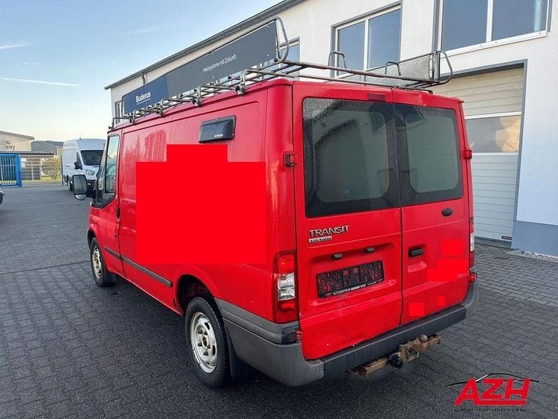 Gebraucht Ford Transit Trend 125 PS (91 kW) 2013 Racerot Van / Kleinbus