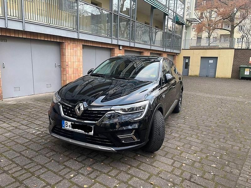 Gebraucht Renault Arkana Techno 140 PS (102 kW) 2023 Schwarz SUV
