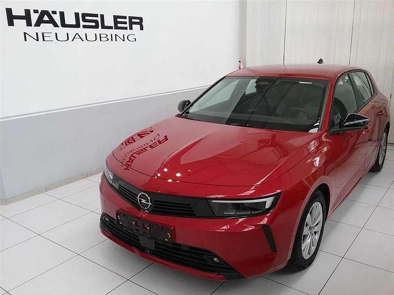 Kardio rot (metallic Gebraucht 2023 Opel Astra Enjoy Limousine | 19.790 € (Guter Preis) - Bild 1/1
