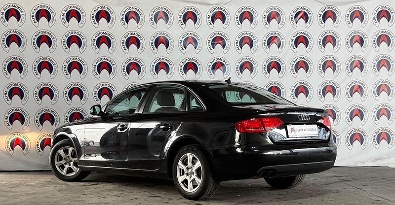 Gebraucht Audi A4 Attraction 160 PS (117 kW) 2008 Schwarz Limousine