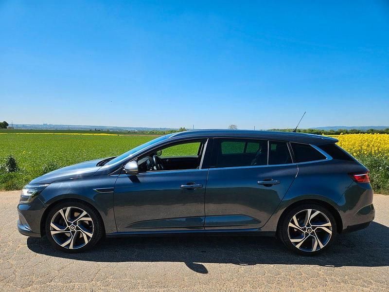 Gebraucht Renault Mégane GT GT 205 PS (150 kW) 2017 Grau Coupé
