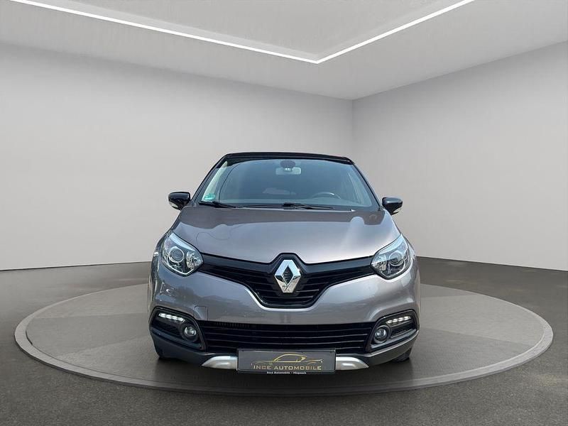 Gebraucht Renault Captur XMOD 90 PS (66 kW) 2016 Grau SUV