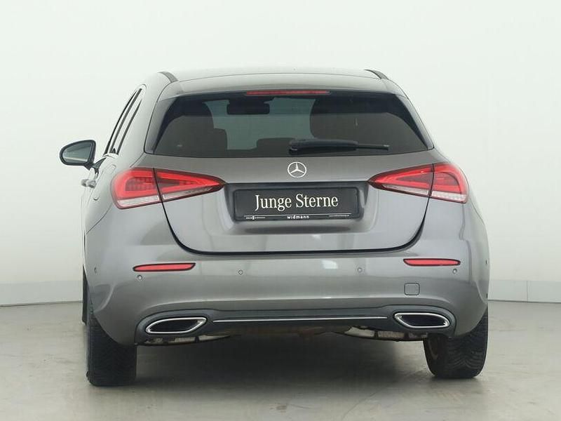 Gebraucht Mercedes A250 Progressive 224 PS (164 kW) 2018 Grau Limousine