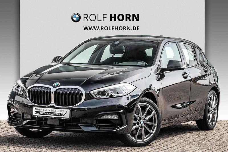 Schwarz Gebraucht 2024 BMW 120 Sport Line Kleinwagen | 28.820 € (Etwas zu teuer) - Bild 1/4