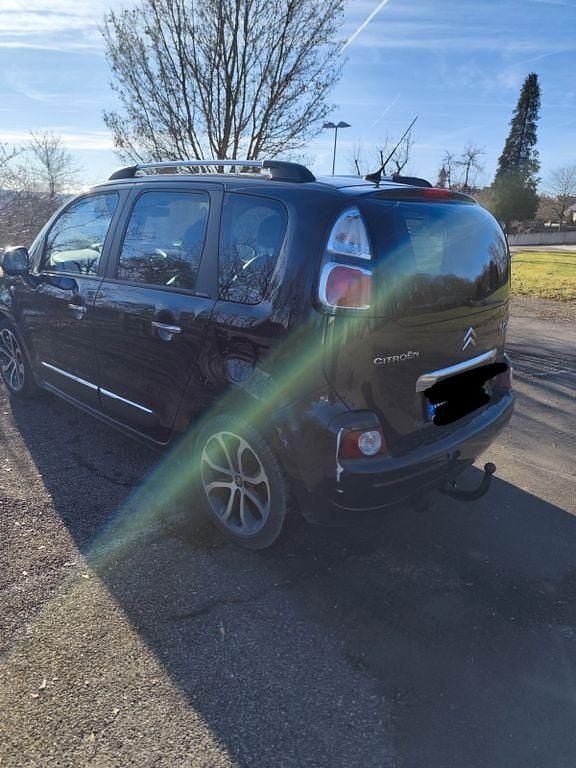 Schwarz Gebraucht 2009 Citroën C3 Picasso Exclusive Van / Kleinbus | 2.900 € (Fairer Preis) - Bild 1/4