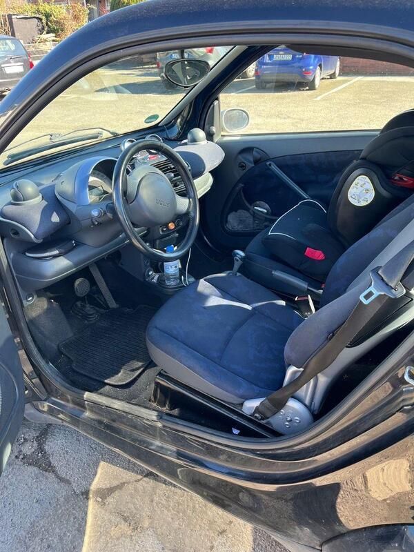 Schwarz Gebraucht 2002 Smart ForTwo Coupé Pulse Coupé | 1.700 € (Fairer Preis) - Bild 1/4