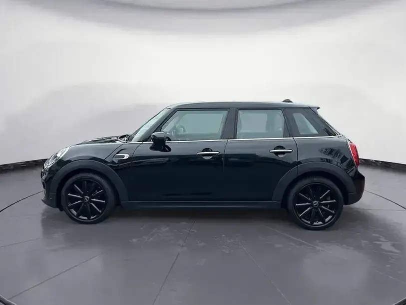 Occasion Mini ONE 102 PK (75 kW) 2020 Zwart Hatchback