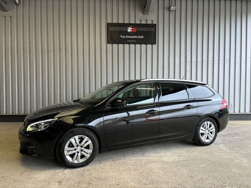 Schwarz Gebraucht 2019 Peugeot 308 Kombi | 8.900 € (Fairer Preis) - Bild 1/4