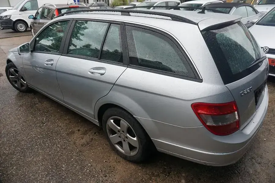 Gebraucht Mercedes C220 170 PS (125 kW) 2010 Silber Limousine
