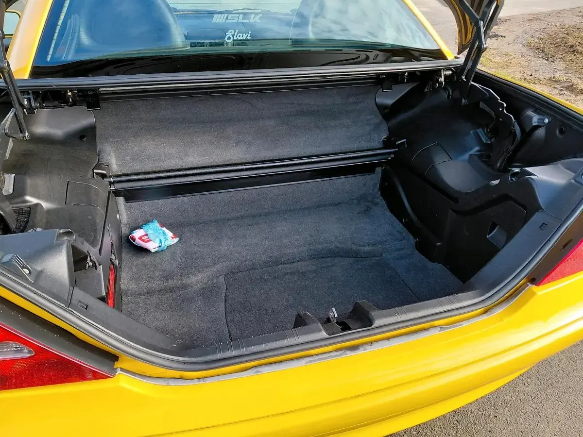 Gebraucht Mercedes SLK320 218 PS (160 kW) 2001 Gelb Cabrio