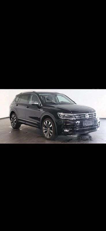 Gebraucht VW Tiguan Allspace R-line 239 PS (175 kW) 2020 Schwarz SUV