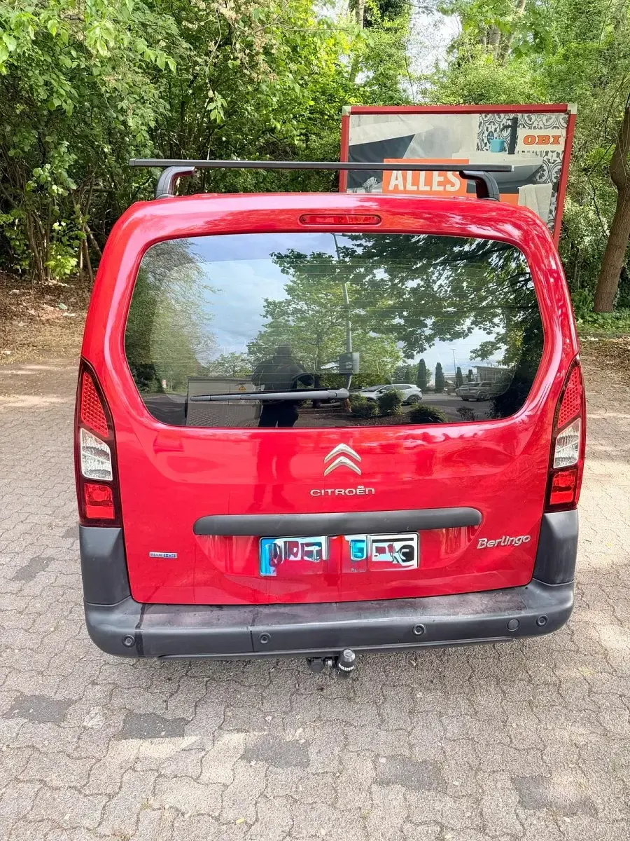 Gebraucht Citroën Berlingo 99 PS (72 kW) 2016 Rot Van / Kleinbus