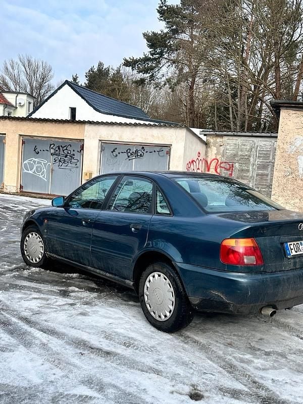 Gebraucht Audi A4 125 PS (91 kW) 1995 Limousine