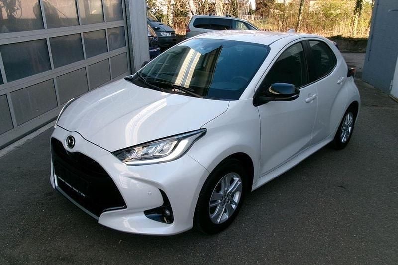 Second-hand Mazda 2 92 CP (67 kW) 2022 Alb Berlinǎ