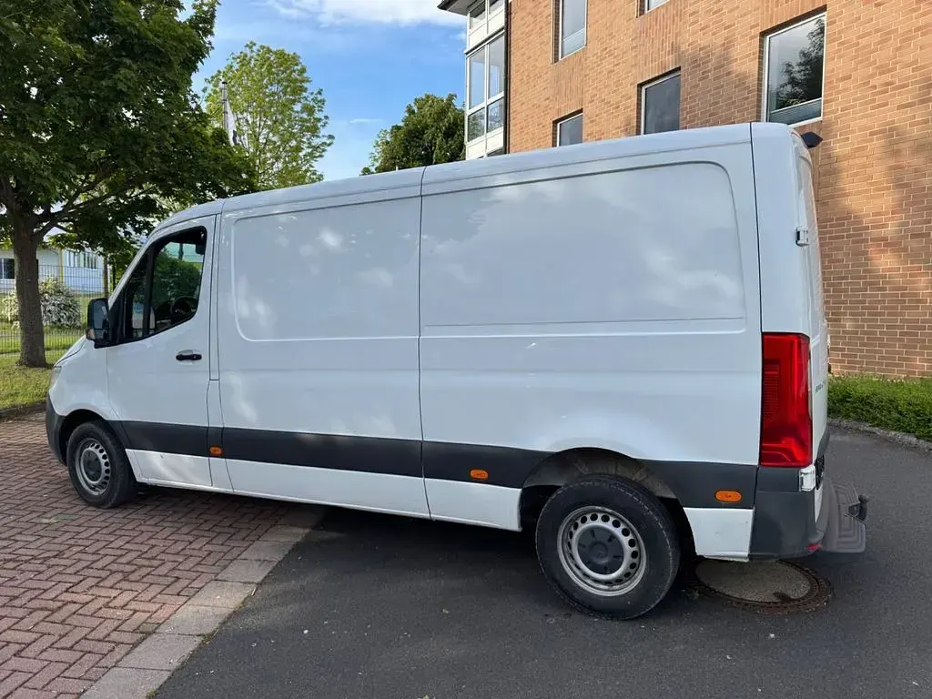 Gebraucht Mercedes Sprinter 150 PS (110 kW) 2022 Weiß Van